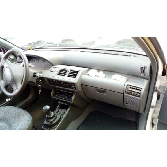 renault clio i phase iii del año 1997