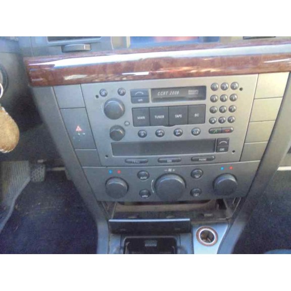 opel vectra c berlina del año 2002