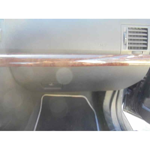 opel vectra c berlina del año 2002