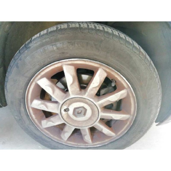 renault modus del año 2004