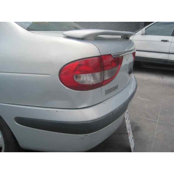 renault megane i fase 2 classic (la..) del año 2000