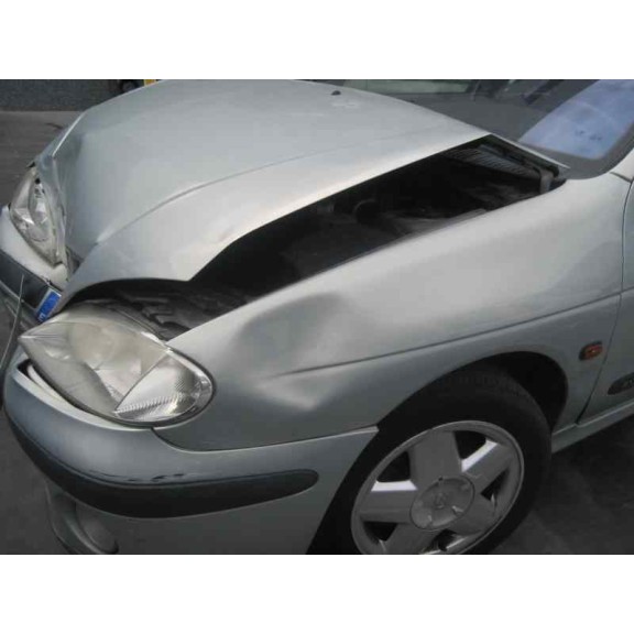 renault megane i fase 2 classic (la..) del año 2000