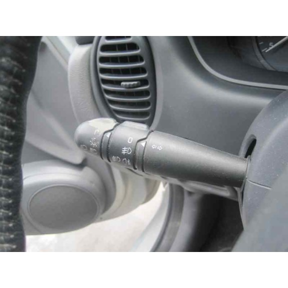 renault megane i fase 2 classic (la..) del año 2000