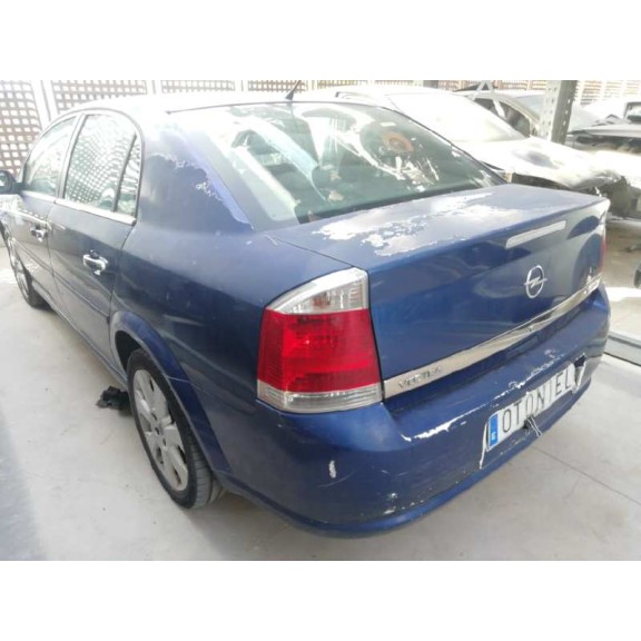 opel vectra c berlina del año 2007