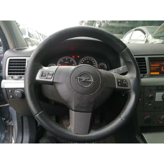 opel vectra c berlina del año 2005