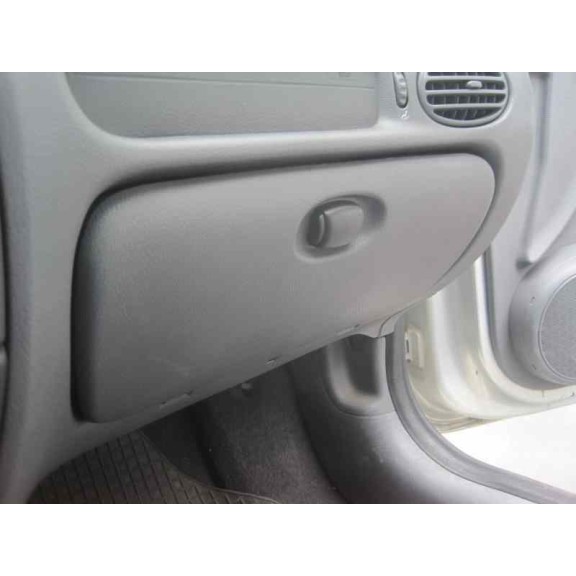 renault megane i fase 2 classic (la..) del año 2000