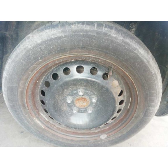 ford focus berlina (cap) del año 2006