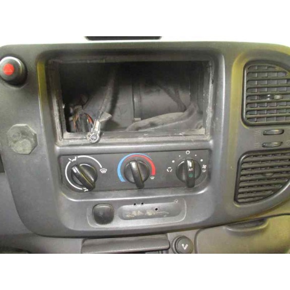 ford transit caja cerrada, larga (fy) (2000 =>) del año 2005