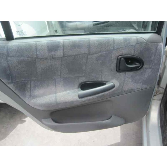 renault megane i fase 2 classic (la..) del año 2000