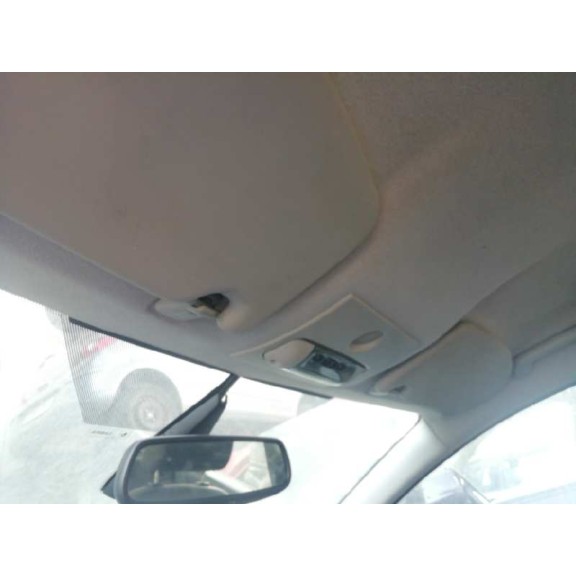 ford focus berlina (cap) del año 2006