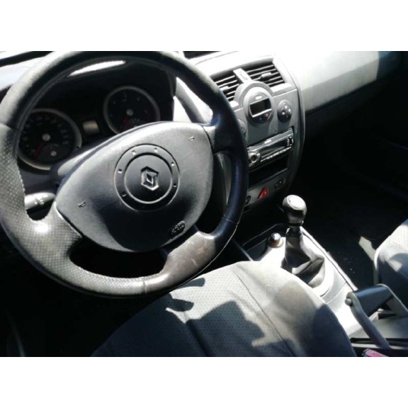 renault megane ii berlina 5p del año 2005