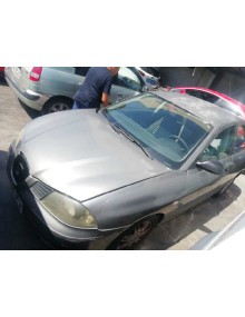 seat ibiza (6l1) del año 2005 2