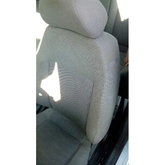 seat cordoba berlina (6l2) del año 2003