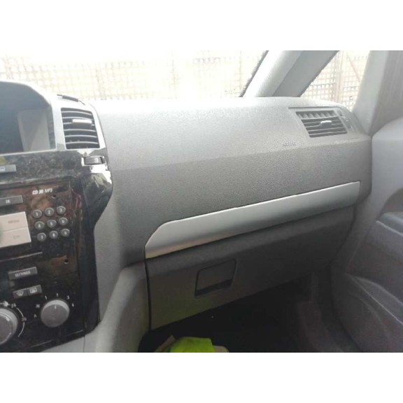 opel zafira b del año 2013