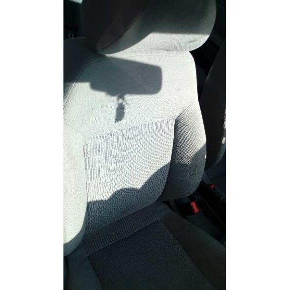 seat cordoba berlina (6l2) del año 2003