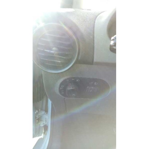 seat cordoba berlina (6l2) del año 2003