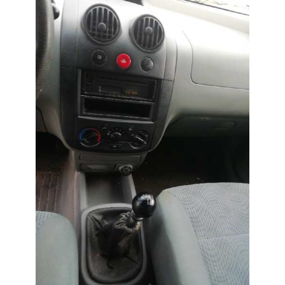 daewoo kalos del año 2004