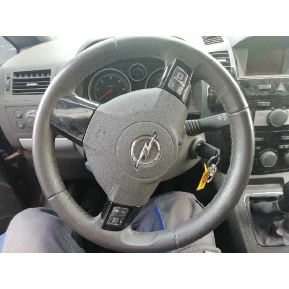 opel zafira b del año 2013