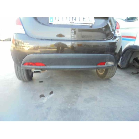 lancia ypsilon (402) del año 2013