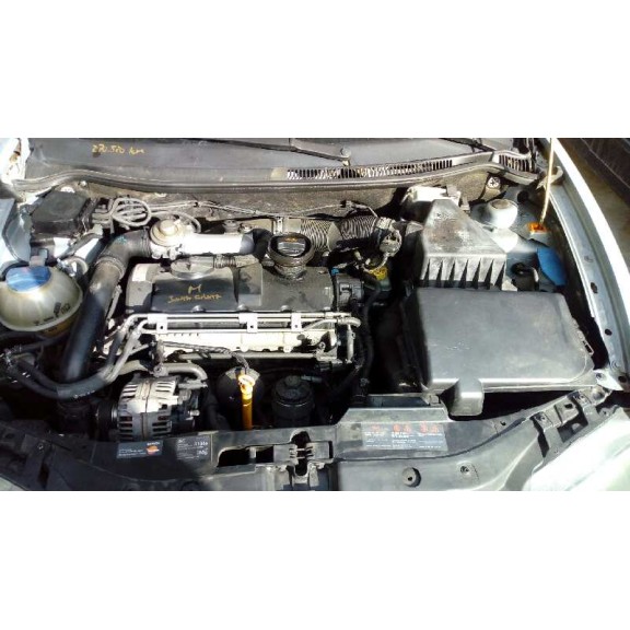 seat cordoba berlina (6l2) del año 2003