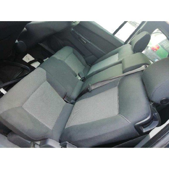 opel zafira b del año 2013