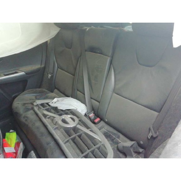 volvo xc60 del año 2010