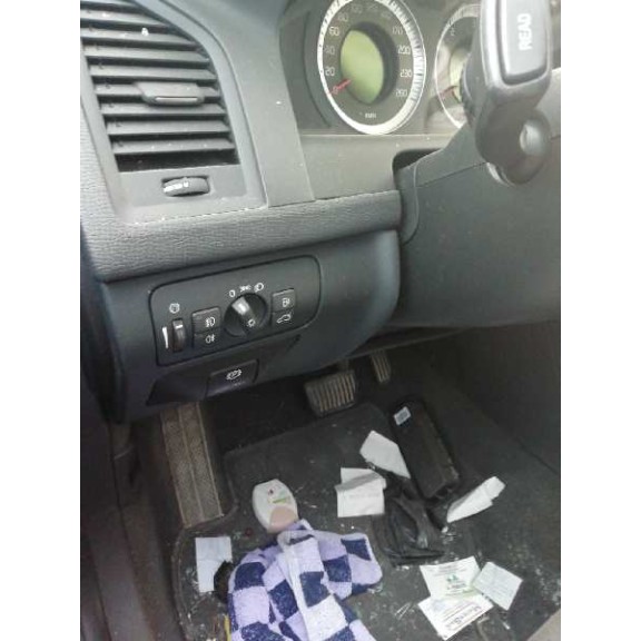 volvo xc60 del año 2010