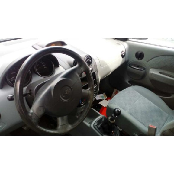 daewoo kalos del año 2004