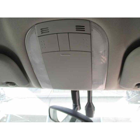 toyota auris del año 2007