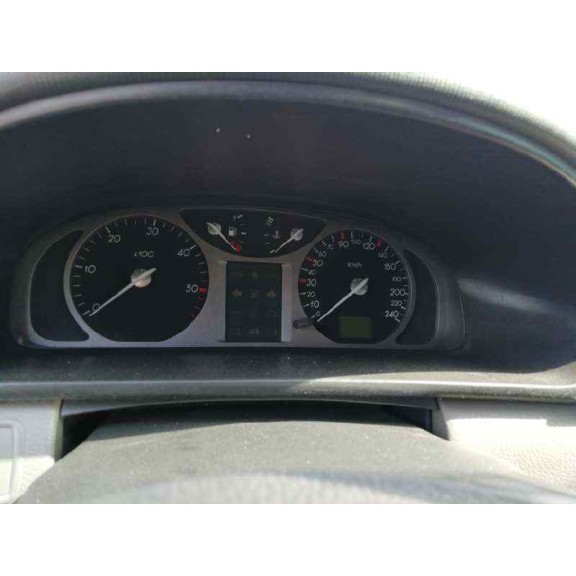 renault laguna ii grandtour (kg0) del año 2002