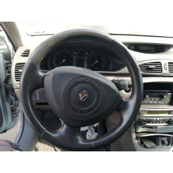 renault laguna ii grandtour (kg0) del año 2002