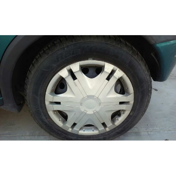 opel corsa c del año 2002