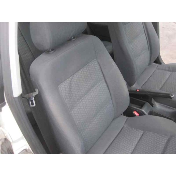 audi a4 berlina (b5) del año 1996