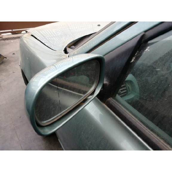 nissan micra (k11) del año 2002