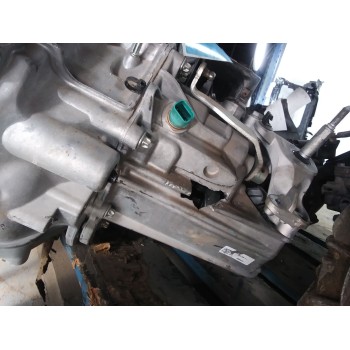 Recambio de despiece caja cambios para renault clio v referencia OEM IAM JT4004 MANUAL 6V DAÑADO