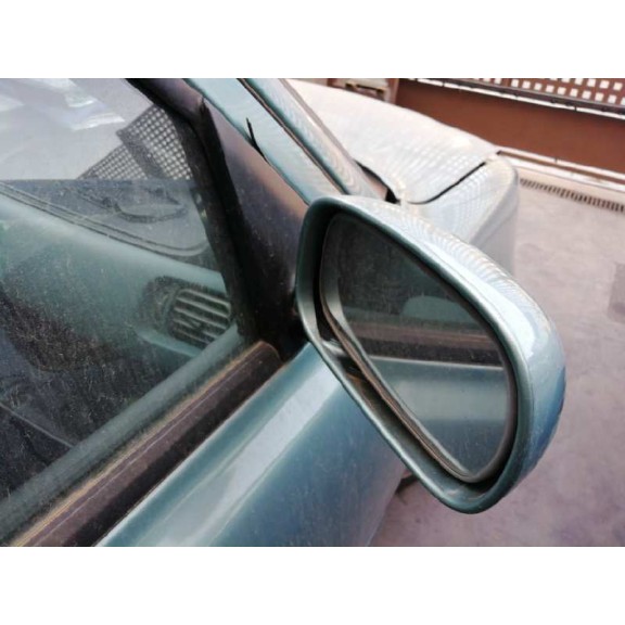 nissan micra (k11) del año 2002