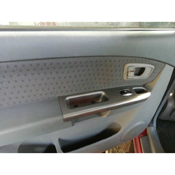 kia carens del año 2003