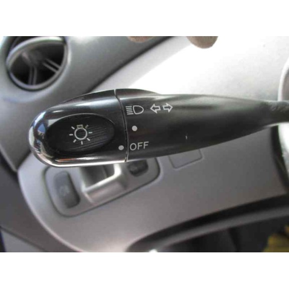 toyota yaris (ncp1/nlp1/scp1) del año 2000