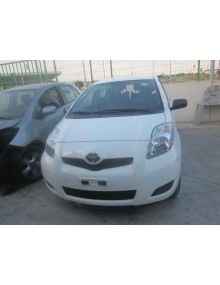 toyota yaris del año 2010 2