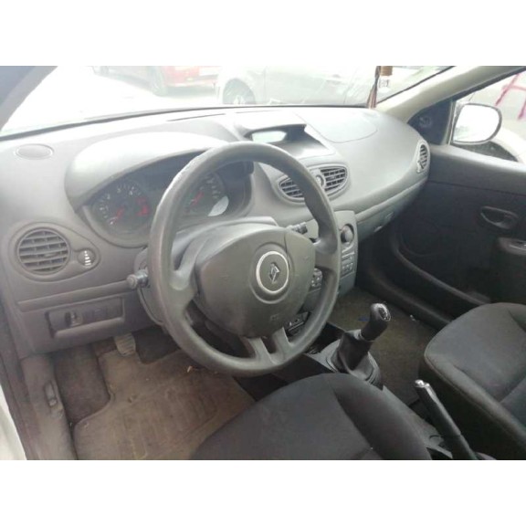 renault clio iii del año 2013