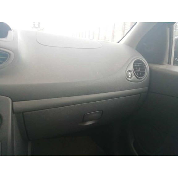 renault clio iii del año 2013