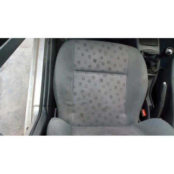 seat ibiza (6k1) del año 2001
