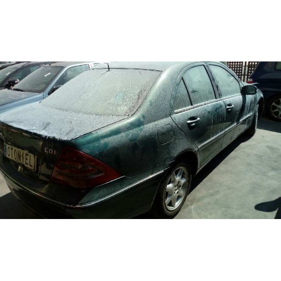 mercedes-benz clase c (w203) berlina del año 2000