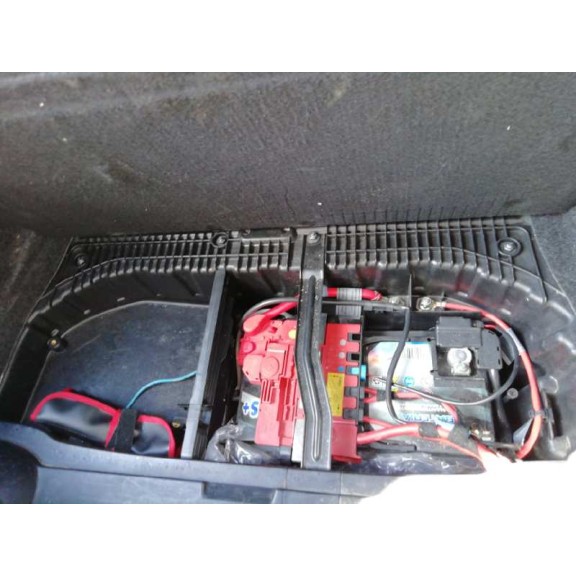 bmw serie 1 berlina (e81/e87) del año 2008