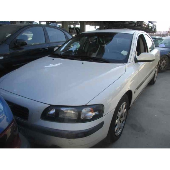 volvo s60 berlina del año 2001