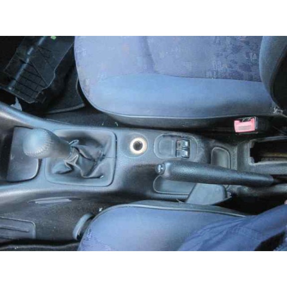 peugeot 206 berlina del año 1999