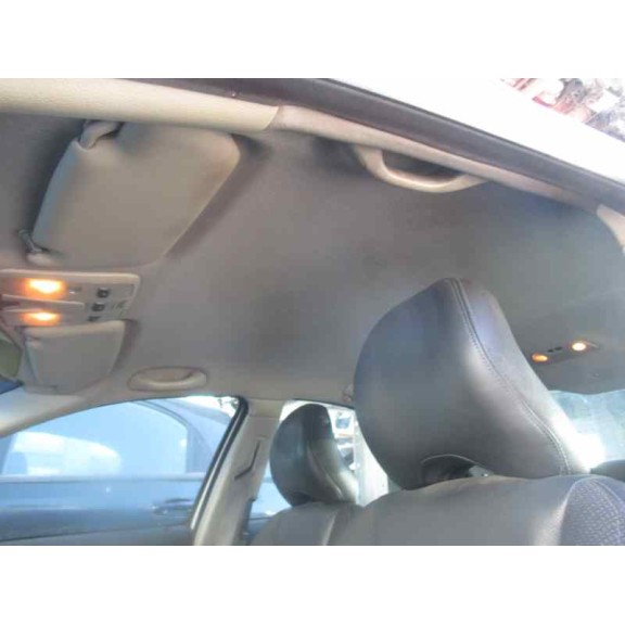 volvo s60 berlina del año 2001