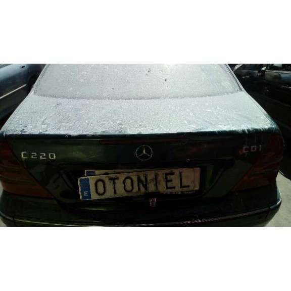 mercedes-benz clase c (w203) berlina del año 2000