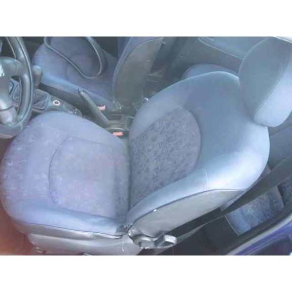 peugeot 206 berlina del año 1999