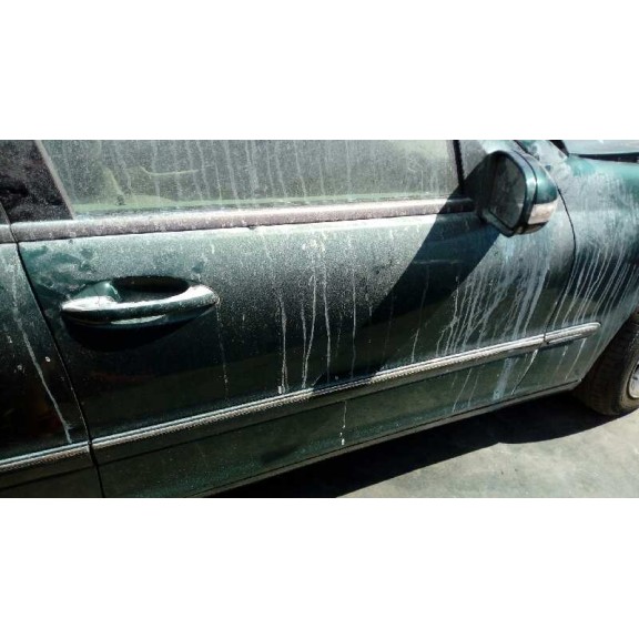 mercedes-benz clase c (w203) berlina del año 2000